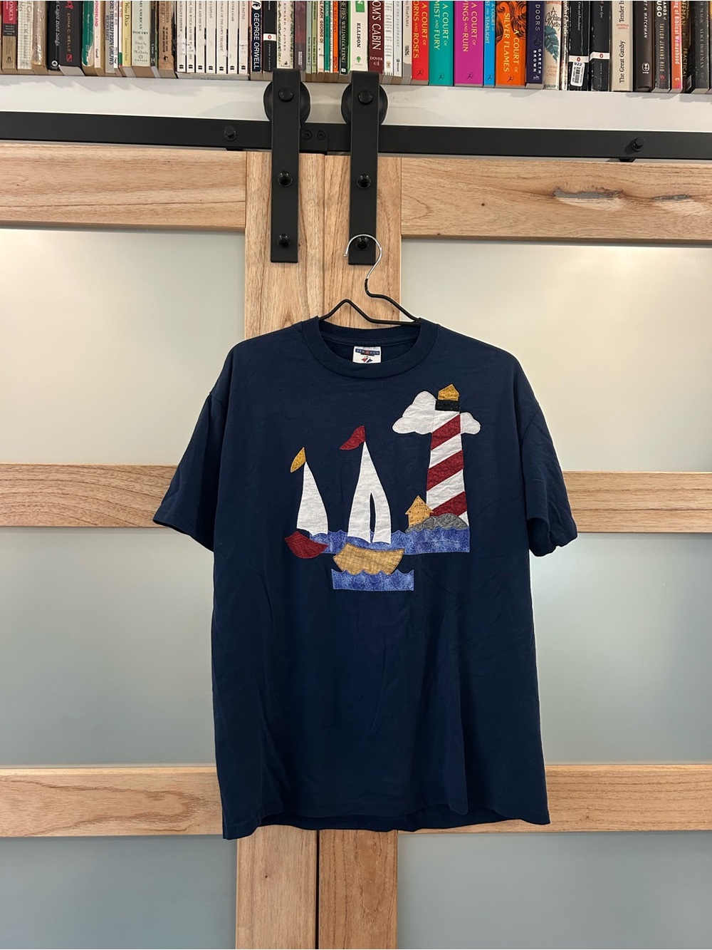 🌊☀️ Handmade quilt-style lighthouse tee